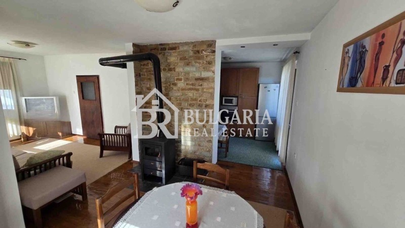 Продава КЪЩА, с. Хераково, област София област, снимка 11 - Къщи - 52532139