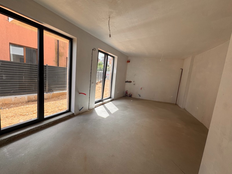 Продава  2-стаен град София , Горна баня , 137 кв.м | 83256020
