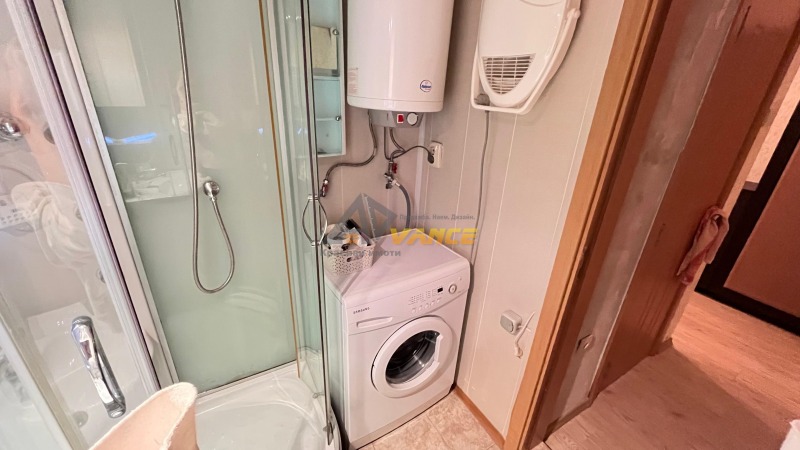 Продава 2-СТАЕН, гр. Бургас, Лазур, снимка 11 - Апартаменти - 52120792