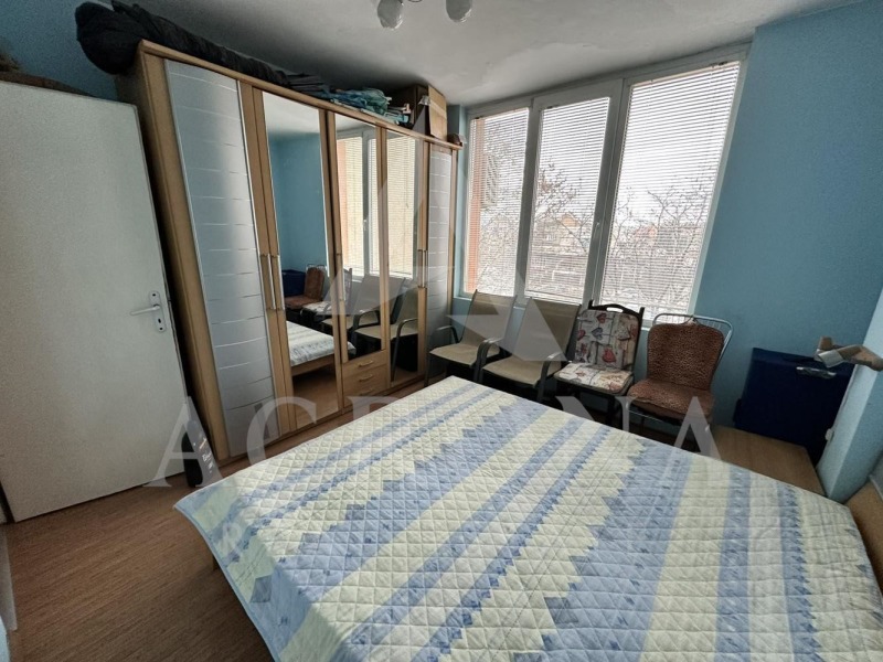 Till salu  2 sovrum Plovdiv , Kjutjuk Parij , 100 kvm | 24608129 - bild [7]