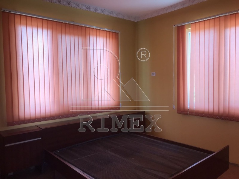 En venta  Piso de la casa región Plovdiv , Stamboliyski , 184 metros cuadrados | 88088259 - imagen [6]