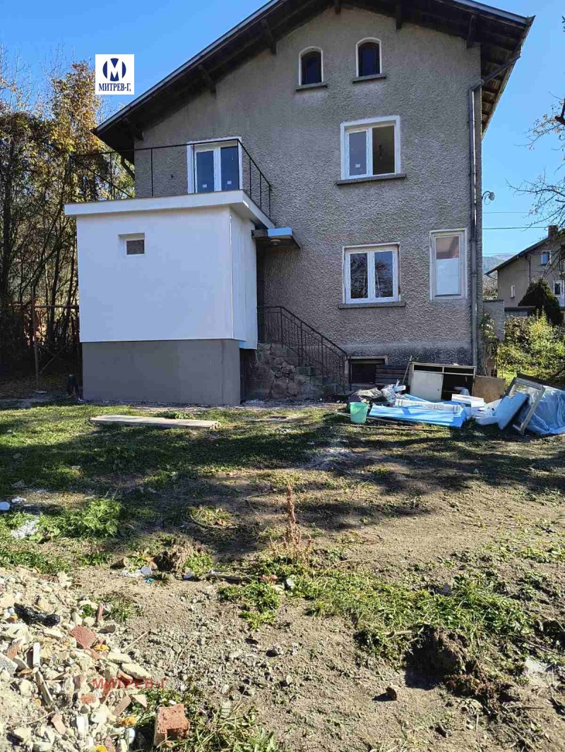 Продава  Huis regio Pernik , Dragitsjevo , 200 кв.м | 19024521