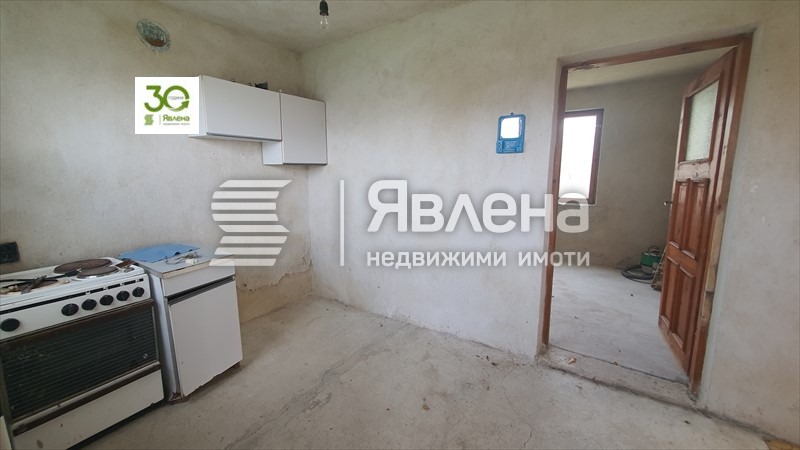 Продава КЪЩА, гр. Варна, м-т Перчемлията, снимка 9 - Къщи - 48790559