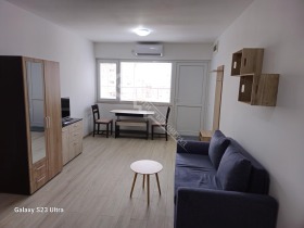 Estudio Zona B, Veliko Tarnovo 1