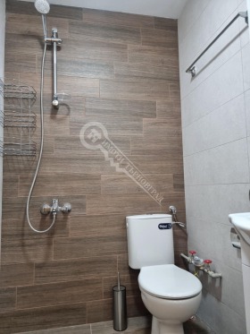 Studio Zona B, Veliko Tarnovo 9