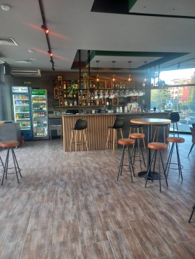 Bar; Kavárna k.k. Slančev brjag, oblast Burgas 8