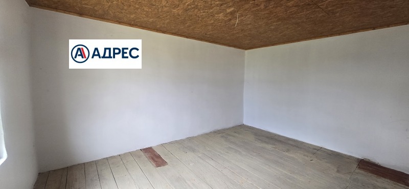 À venda  Casa região Shumen , Tcherni vrah , 100 m² | 29989798 - imagem [8]