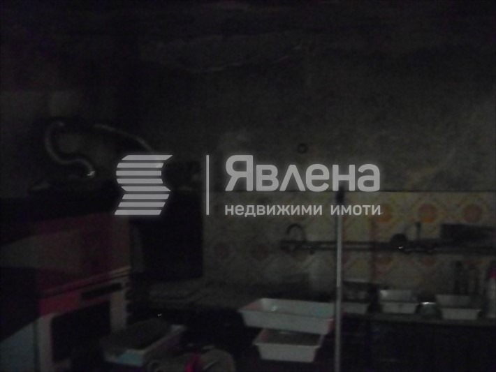 Продава КЪЩА, с. Гложене, област Ловеч, снимка 6 - Къщи - 55149373