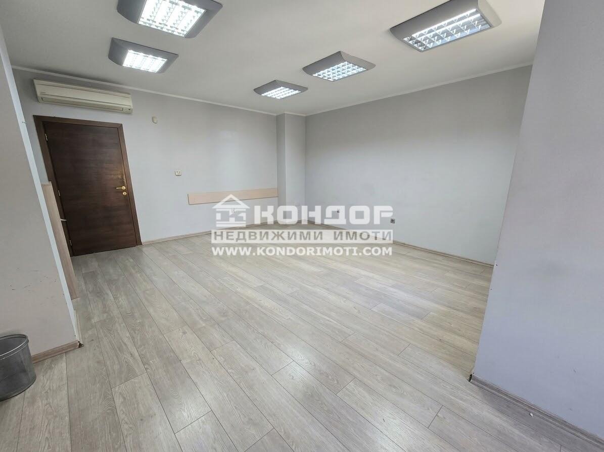 Продава ОФИС, гр. Пловдив, Център, снимка 4 - Офиси - 56112275