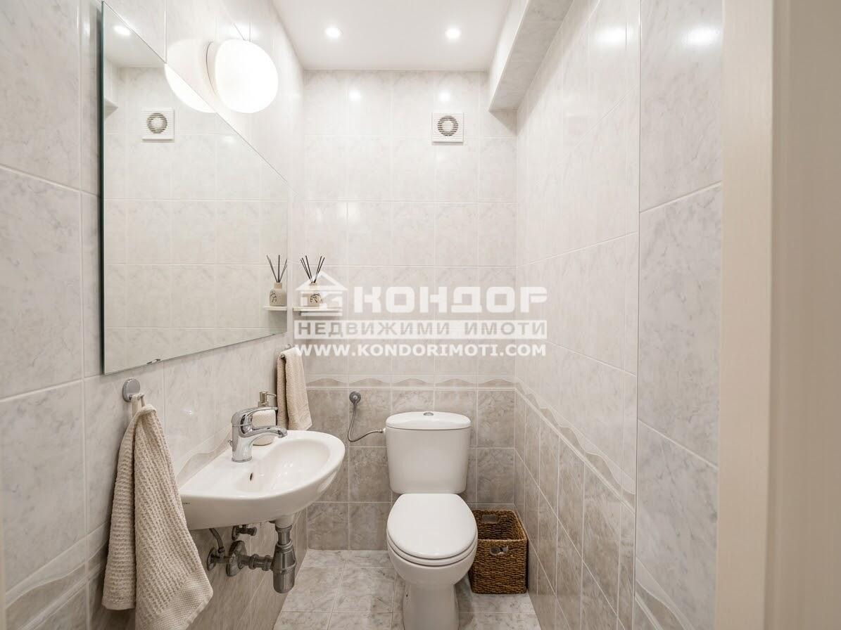 Продава ОФИС, гр. Пловдив, Център, снимка 5 - Офиси - 56112275