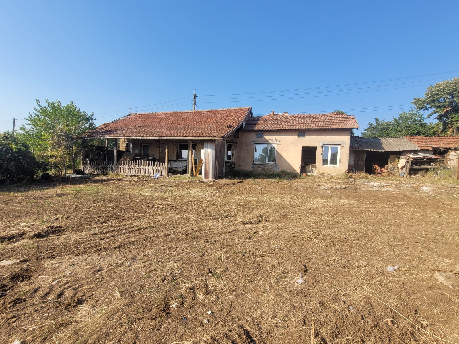 Продава КЪЩА, с. Радишево, област Плевен