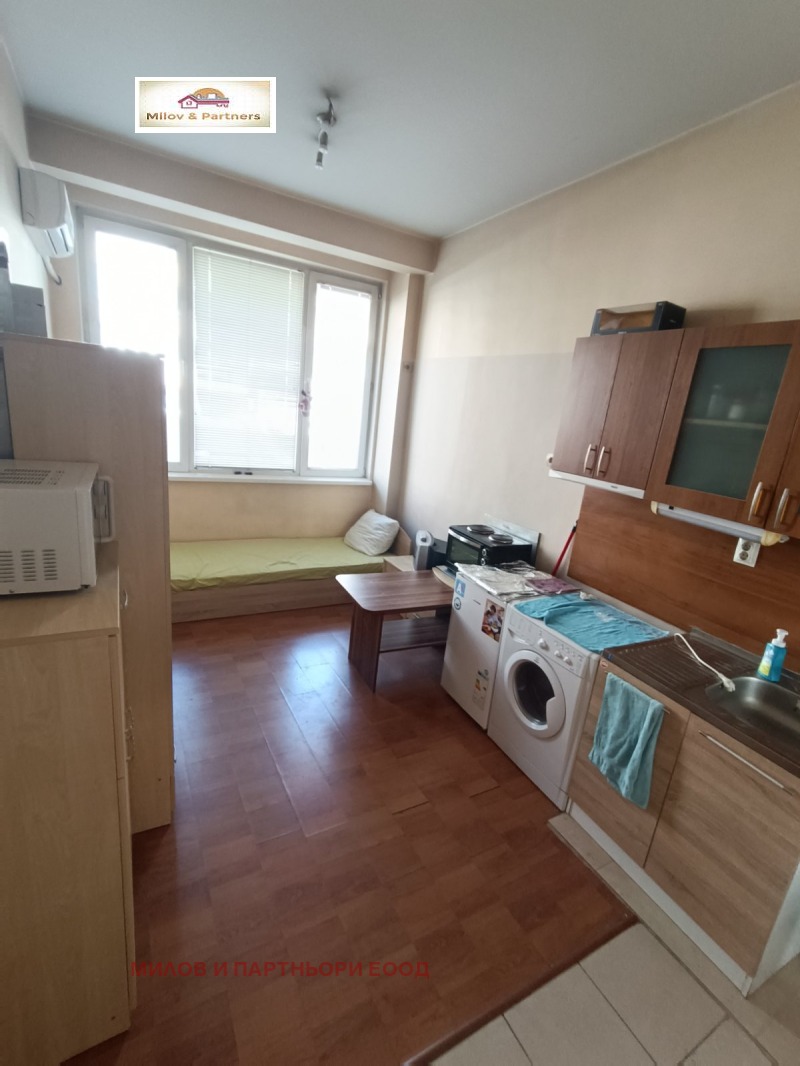 Продава 1-СТАЕН в град София, Студентски град - 21 кв.м / 95 000 € » 185 803.85 лв., МИЛОВ И ПАРТНЬОРИ ЕООД