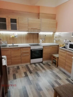 2 sypialnie Centar, Burgas 7