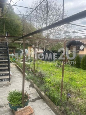 Hus Radulovci, region Sofia 12