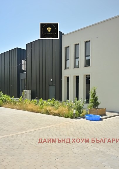 Продава  Къща област Пловдив , с. Марково , 252 кв.м | 34241816