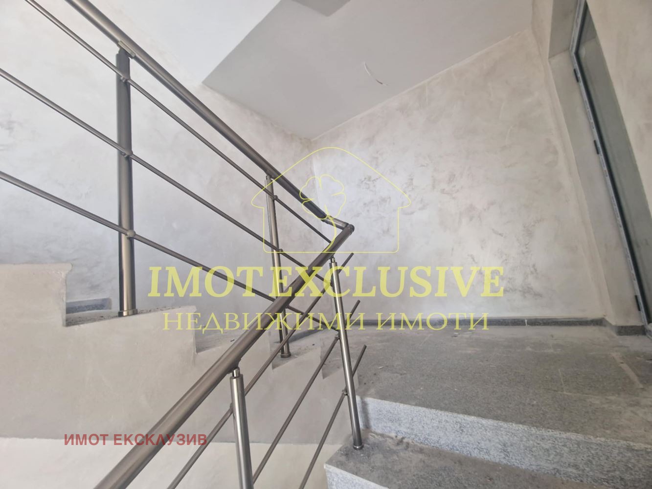 Продава МНОГОСТАЕН, гр. Пловдив, Остромила, снимка 3 - Апартаменти - 50854682