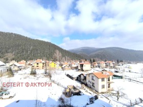 Στούντιο Γοβεδαρτση, περιοχή Σόφια 11