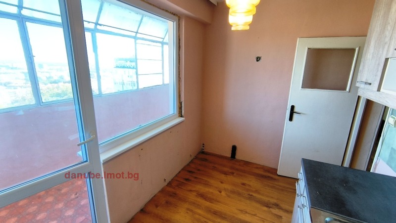 Продава  2-стаен град Русе , Чародейка - Север , 65 кв.м | 82531063 - изображение [8]
