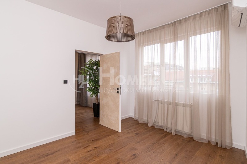 Te koop  2 slaapkamers Sofia , Tsentar , 88 m² | 26013210 - afbeelding [11]