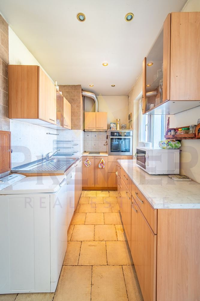 Продава 4-СТАЕН, гр. Варна, Център, снимка 6 - Апартаменти - 54149983