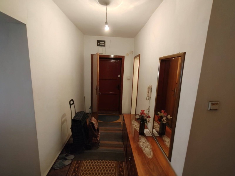 Till salu  3+ sovrum Varna , Ljatno kino Trakija , 150 kvm | 86356969 - bild [11]