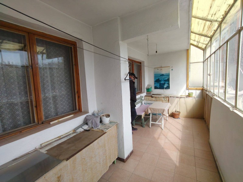 Till salu  3+ sovrum Varna , Ljatno kino Trakija , 150 kvm | 86356969 - bild [4]