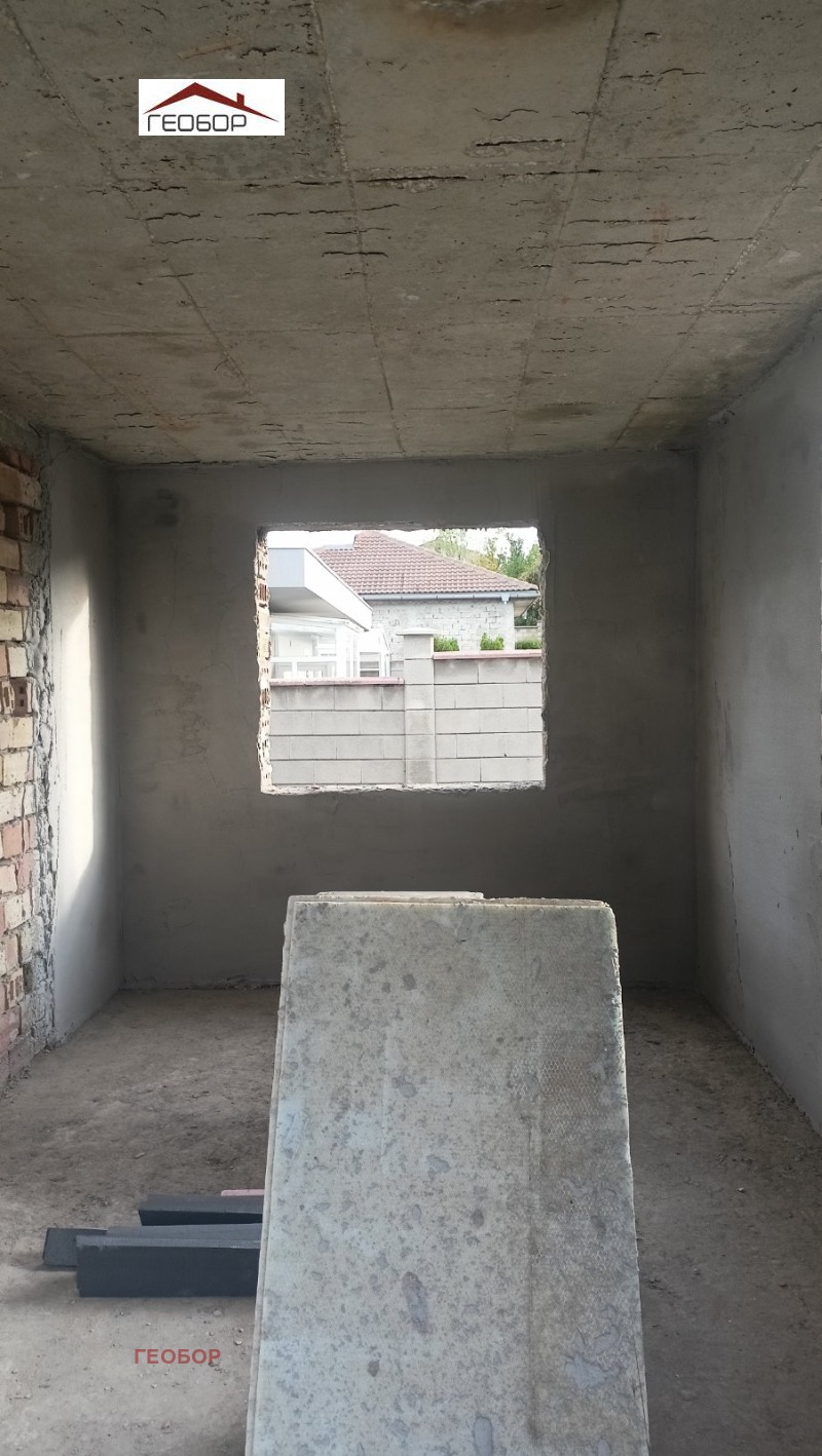 Продава КЪЩА, с. Яребична, област Варна, снимка 4 - Къщи - 52092600