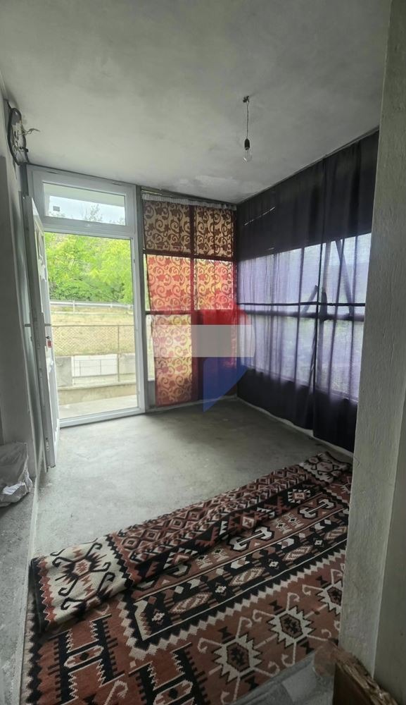 Продава КЪЩА, гр. Аксаково, област Варна, снимка 11 - Къщи - 55702435