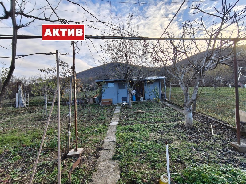 Продава ВИЛА, гр. Търговище, Вилна зона, снимка 15 - Вили - 52741077