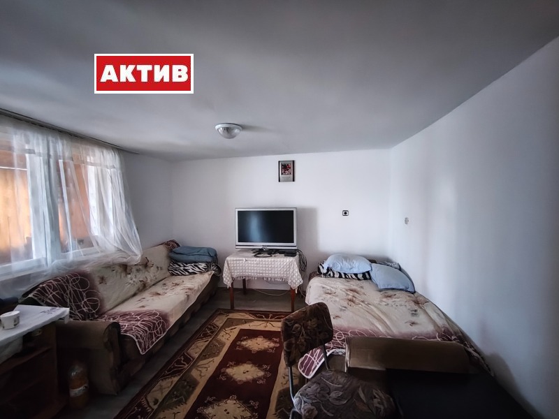 Продава ВИЛА, гр. Търговище, Вилна зона, снимка 8 - Вили - 52741077