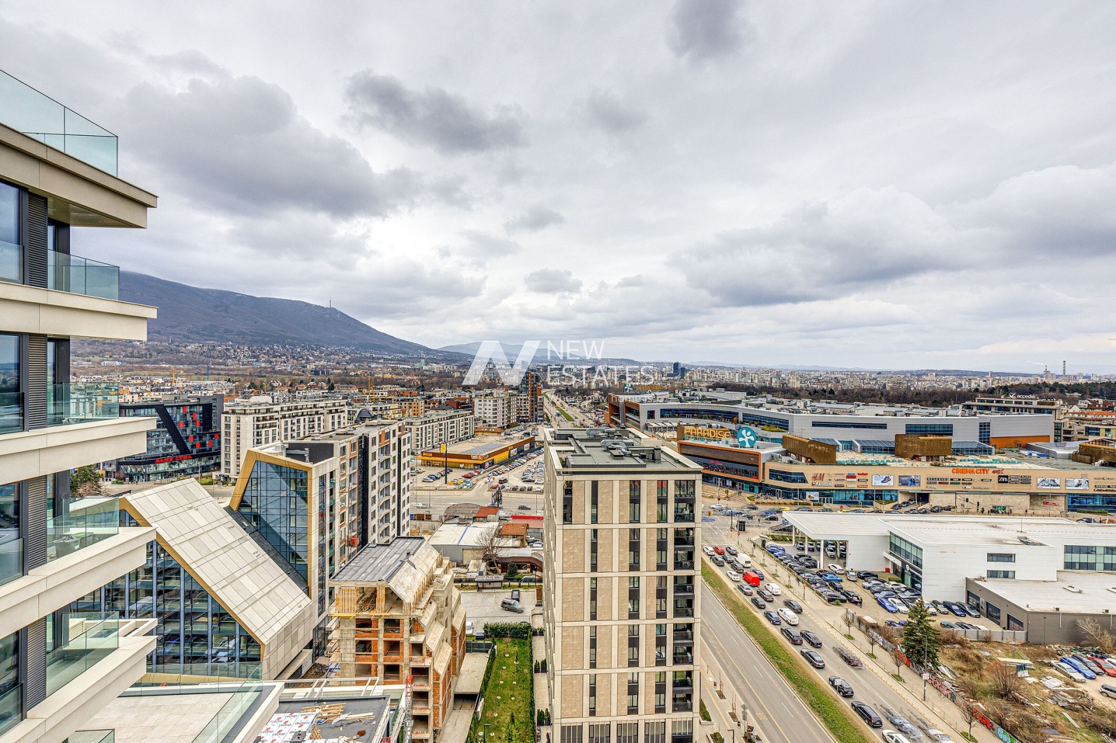 Продава 3-СТАЕН, гр. София, Кръстова вада, снимка 2 - Апартаменти - 54970752