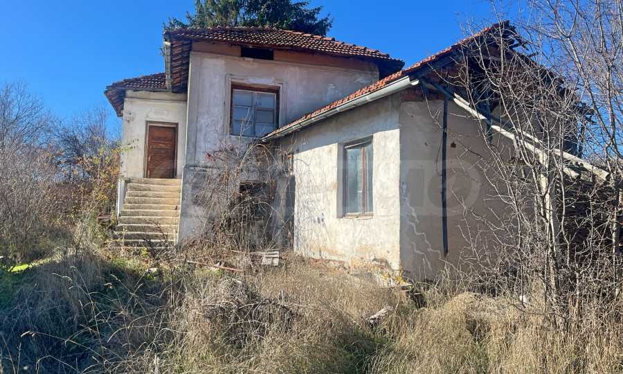Продава КЪЩА, с. Белчин, област София област
