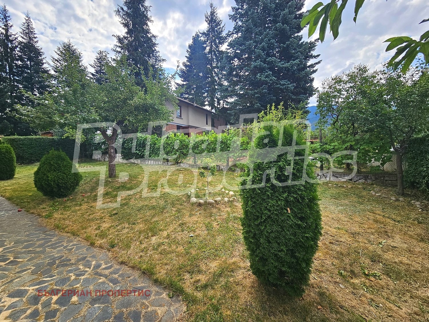 Продава ХОТЕЛ, с. Мала църква, област София област, снимка 5 - Хотели - 55689985