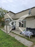 Продава КЪЩА, гр. Брезово, област Пловдив, снимка 2