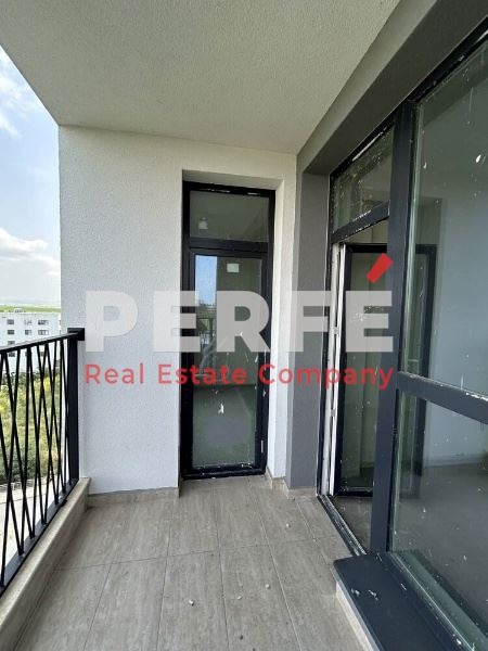 Продава  2-стаен, град Бургас, Хоризонт •  126 000 EUR • ID 94108883 — holmes.bg - [1] 