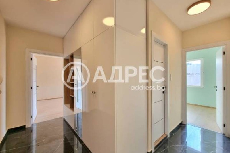 In vendita  2 camere da letto Sofia , Nadegda 4 , 68 mq | 51492638