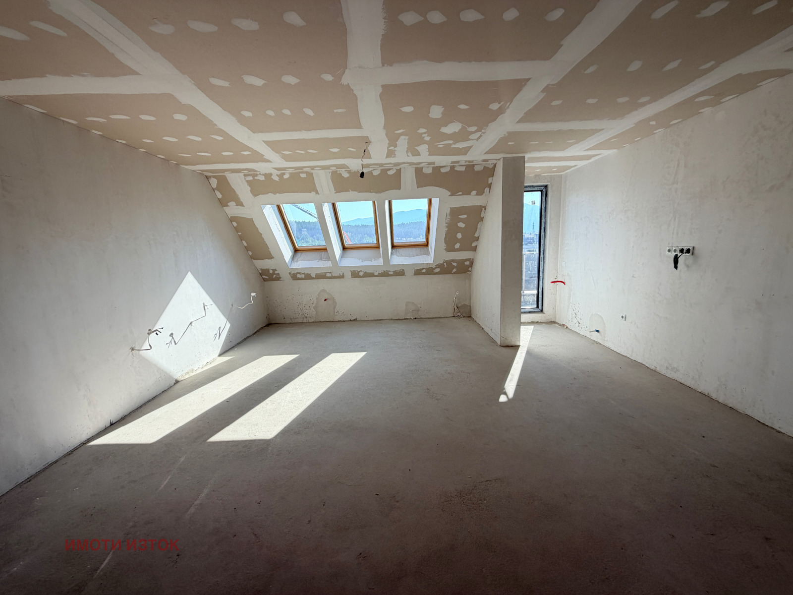 Продава 3-СТАЕН, гр. Перник, Изток, снимка 6 - Апартаменти - 56028569