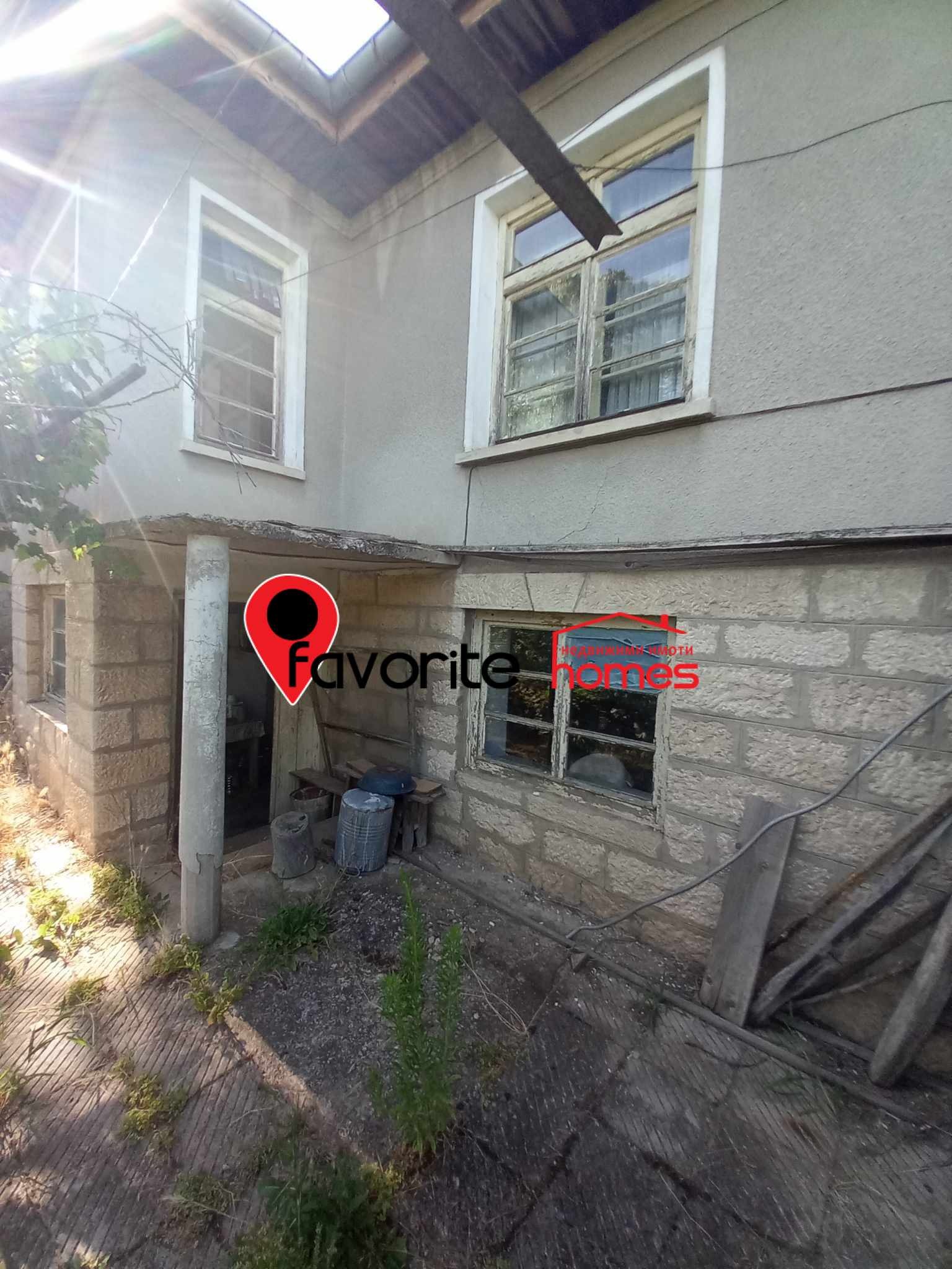 Продава КЪЩА, с. Мадара, област Шумен, снимка 2 - Къщи - 53680184