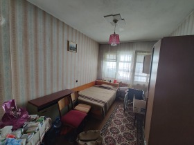 3+ chambres Asenovgrad, région Plovdiv 9