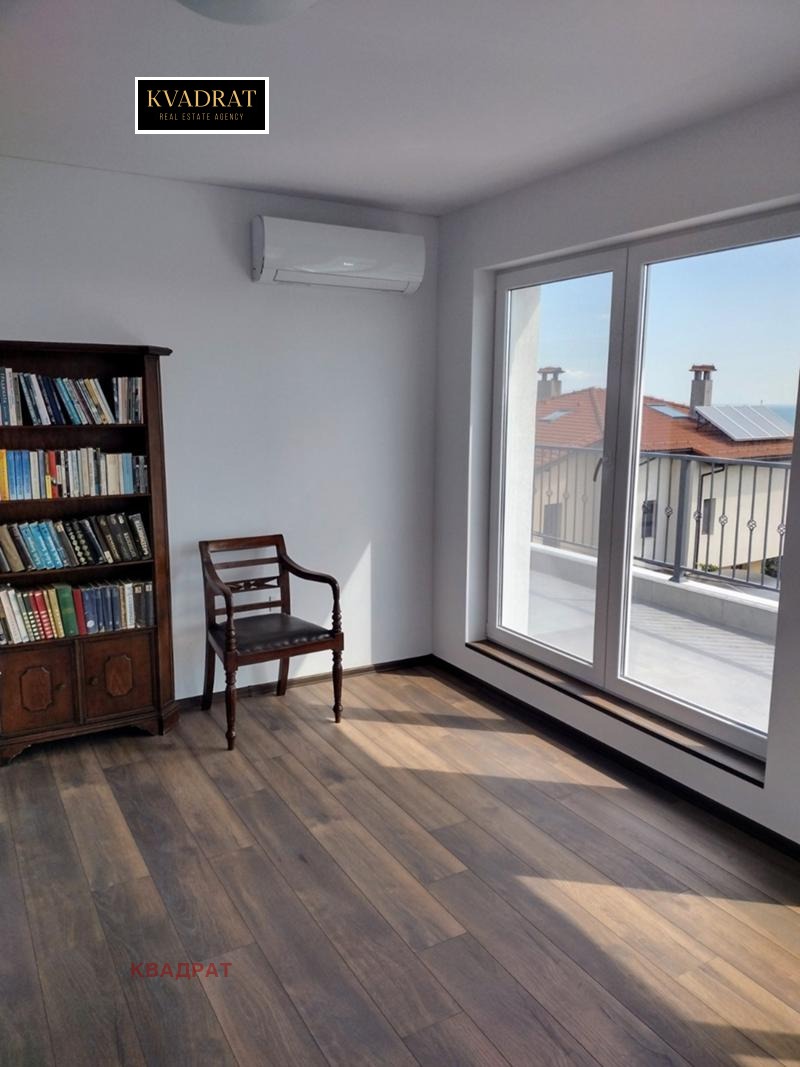 Te koop  Huis Varna , m-t Alen mak , 270 m² | 17396617 - afbeelding [11]