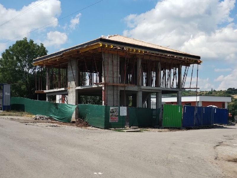 Eladó  Ház Sofia , Bankja , 238 négyzetméter | 69995764