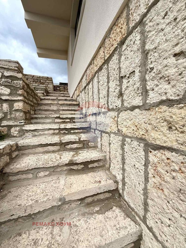 Продава КЪЩА, гр. Балчик, област Добрич, снимка 14 - Къщи - 54195835