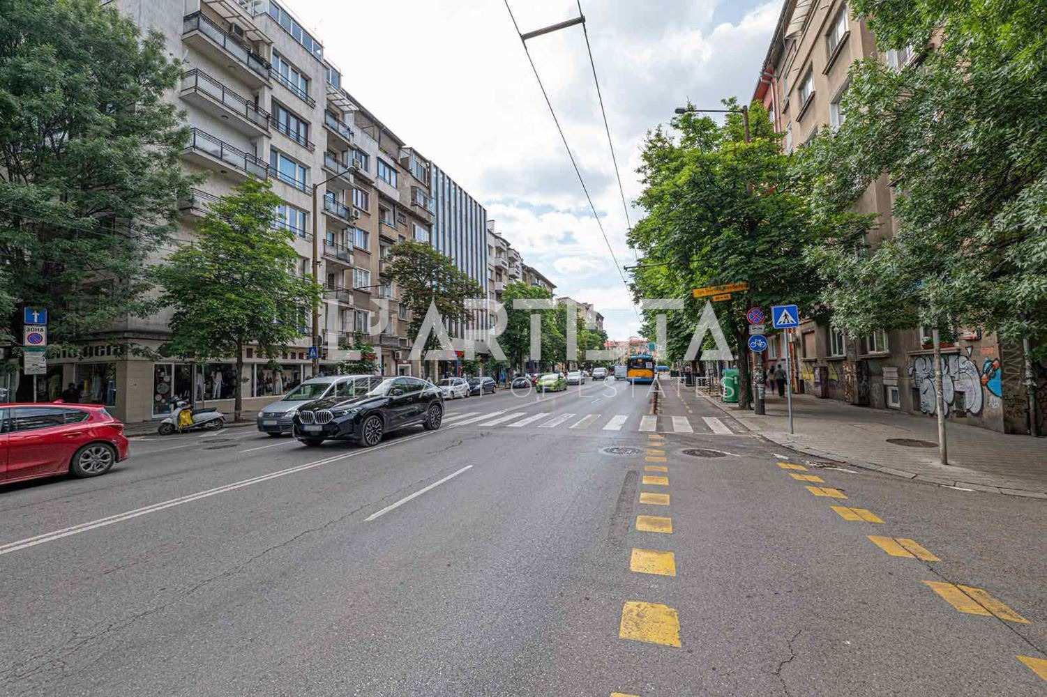 Продава 3-СТАЕН, гр. София, Център, снимка 16 - Апартаменти - 54905027