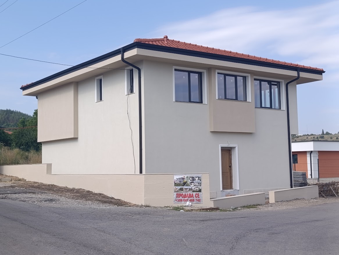 Продава КЪЩА, гр. София, гр. Банкя