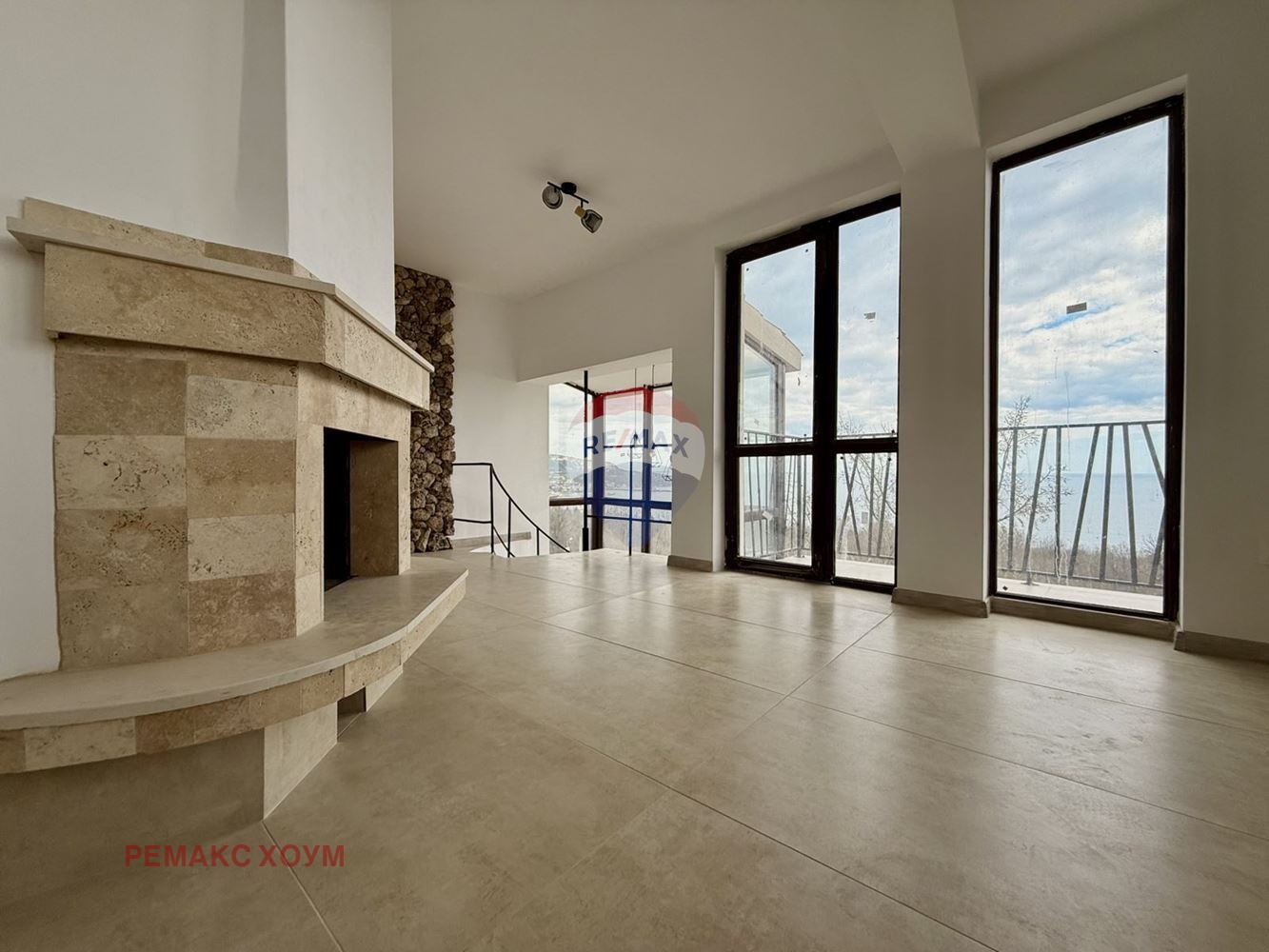 Продава КЪЩА, гр. Балчик, област Добрич, снимка 6 - Къщи - 54195835