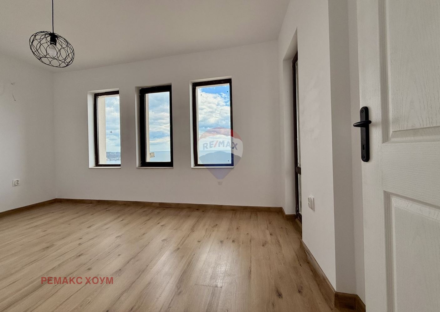 Продава КЪЩА, гр. Балчик, област Добрич, снимка 10 - Къщи - 54195835