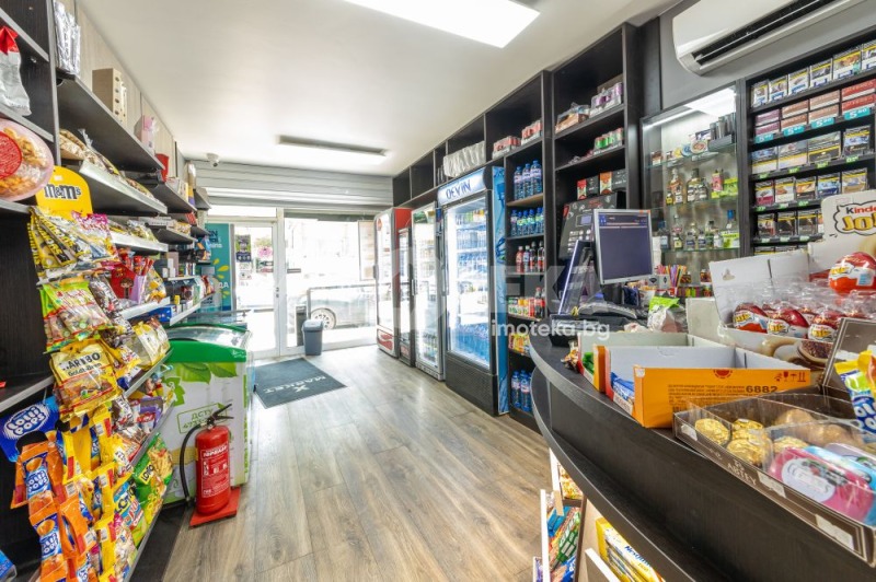 Продава МАГАЗИН в град Варна, Център - 44 кв.м / 259 000 € » 506 559.97 лв., ИМОТЕКА