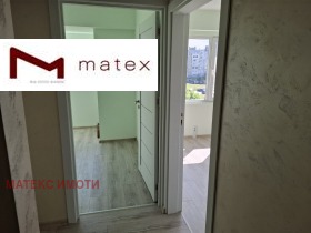 2 slaapkamers Vladislav Varnentsjik 1, Varna