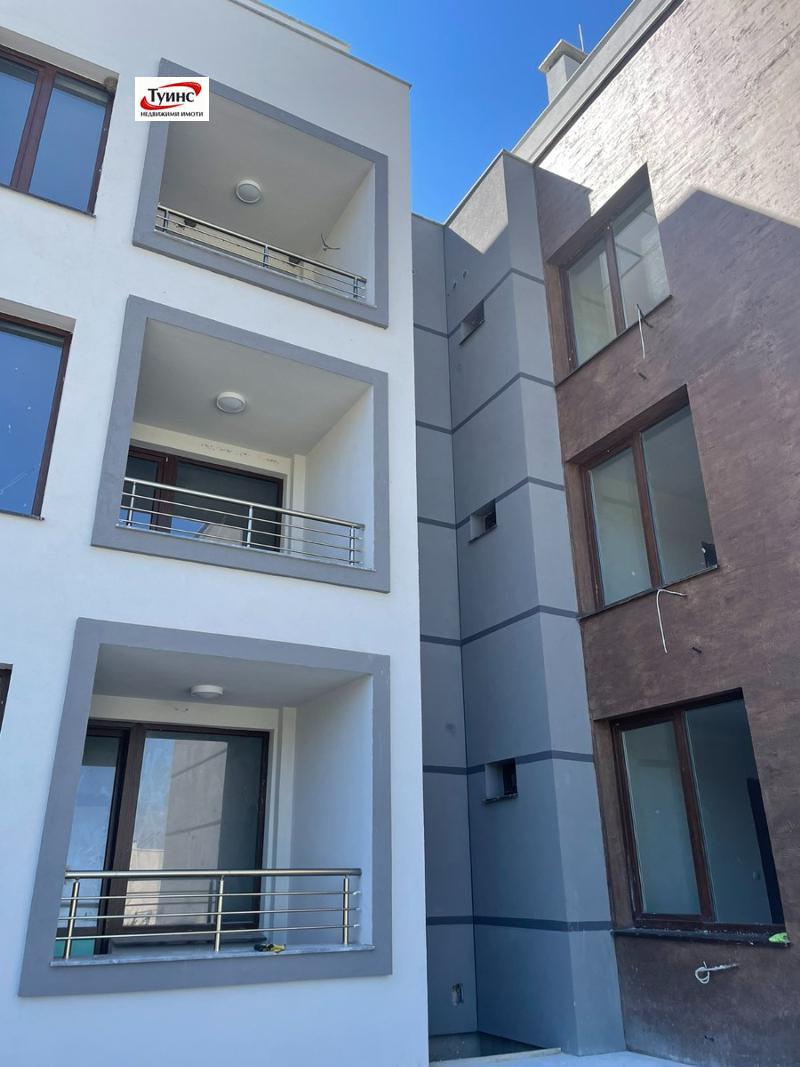 For Sale  1 bedroom region Plovdiv , Markovo , 69 sq.m | 17281638 - image [4]