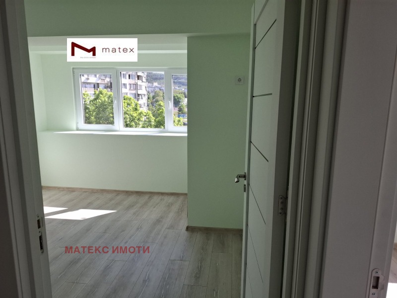 Te koop  2 slaapkamers Varna , Vladislav Varnentsjik 1 , 68 m² | 58251368 - afbeelding [2]